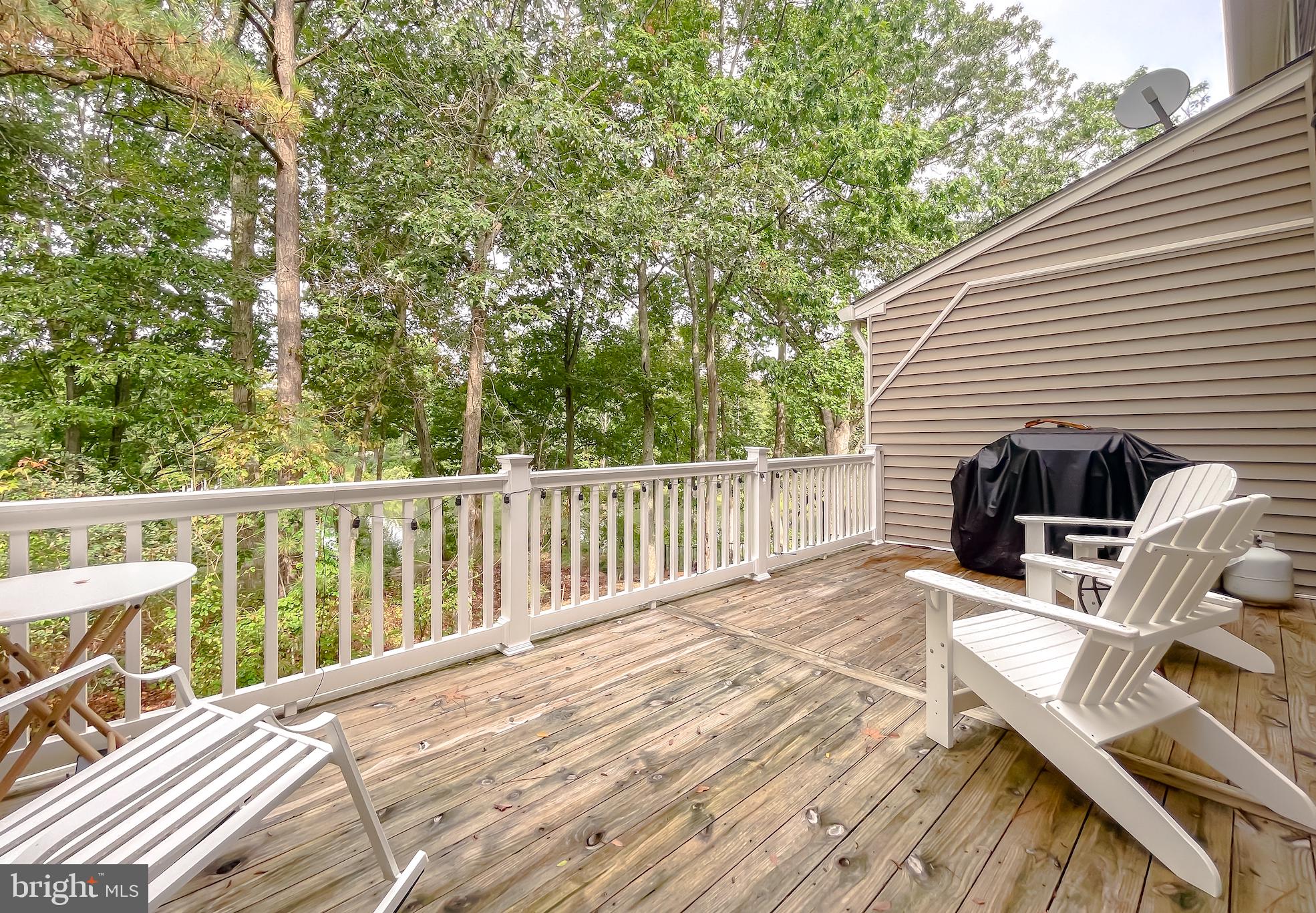 40407 Breton View Dr