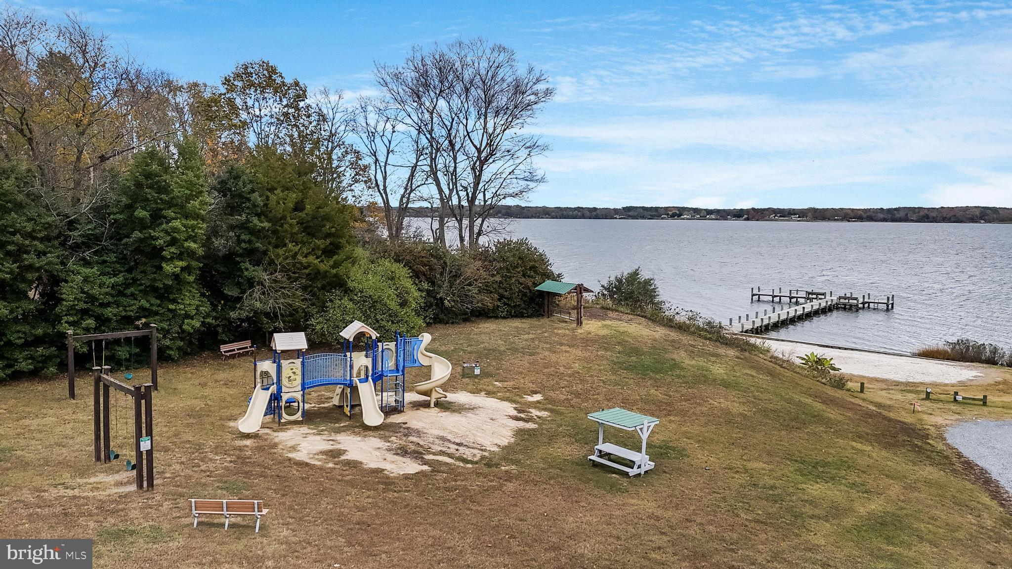 22380 White Oak Rd