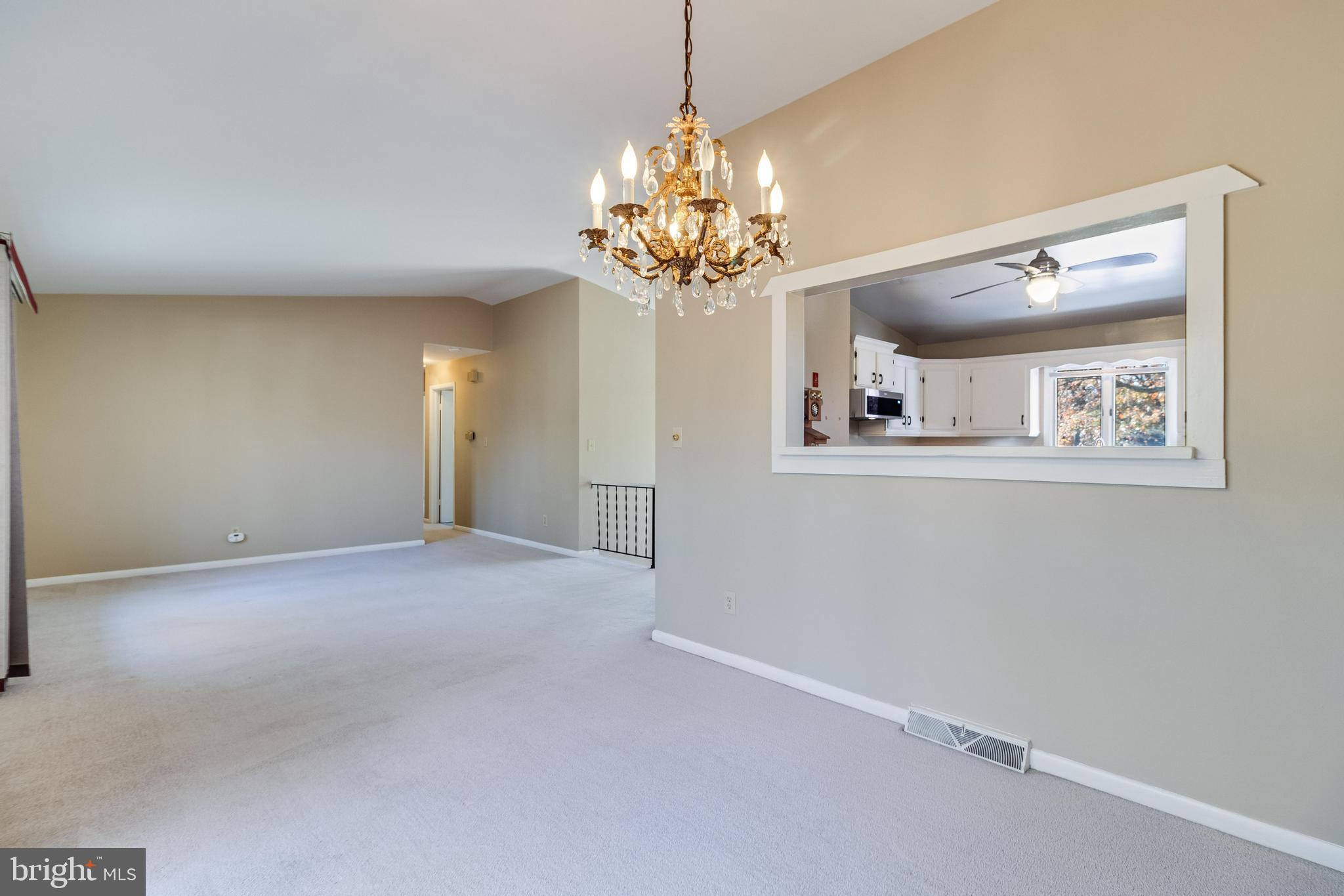 22380 White Oak Rd
