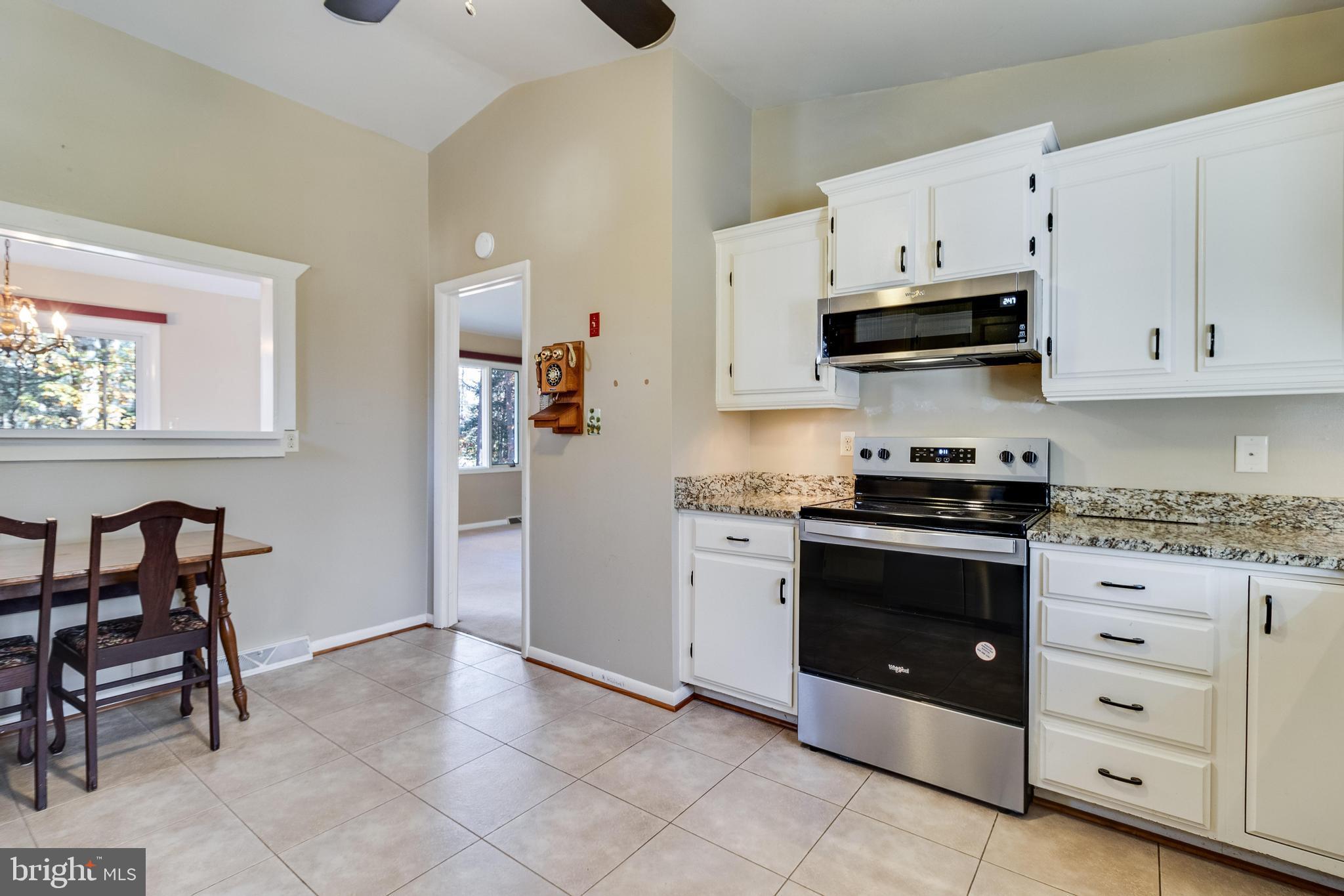 22380 White Oak Rd