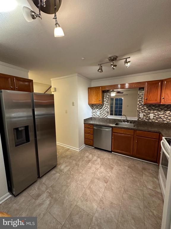 45258 WOODSTOWN WAY