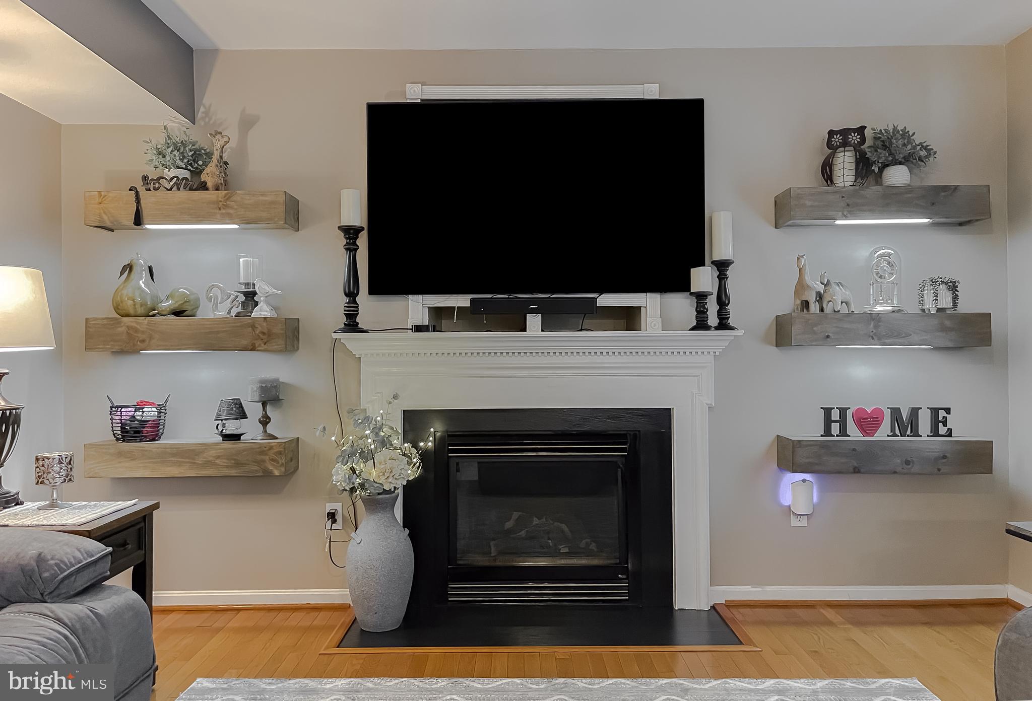 21027 Hunting Quarter Dr