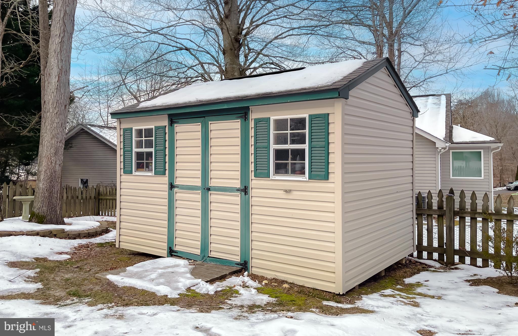 21027 Hunting Quarter Dr