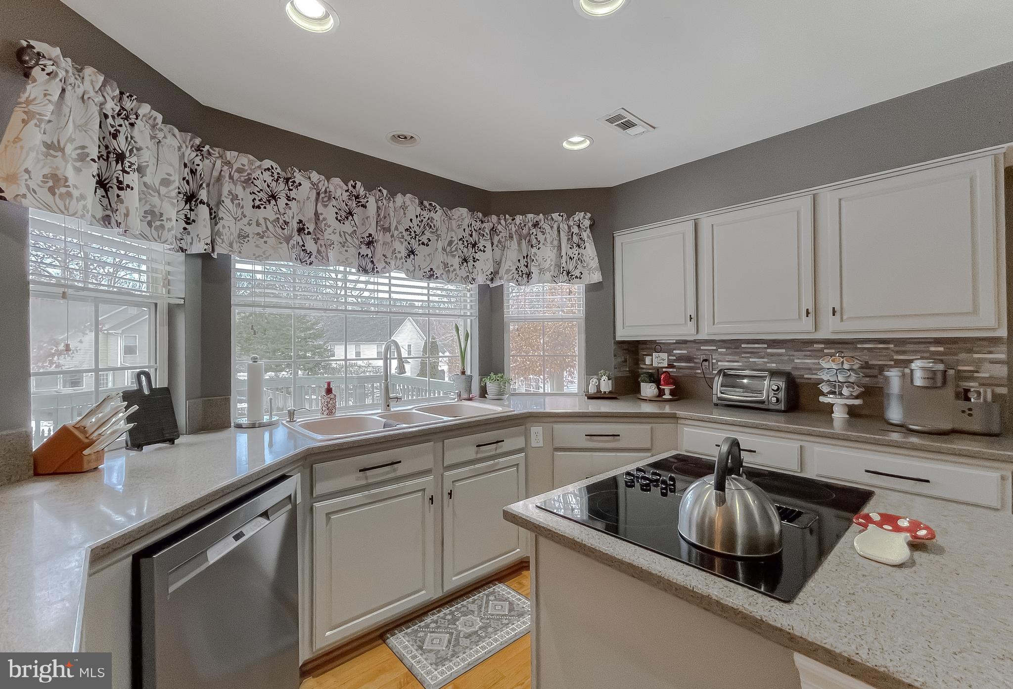 21027 Hunting Quarter Dr