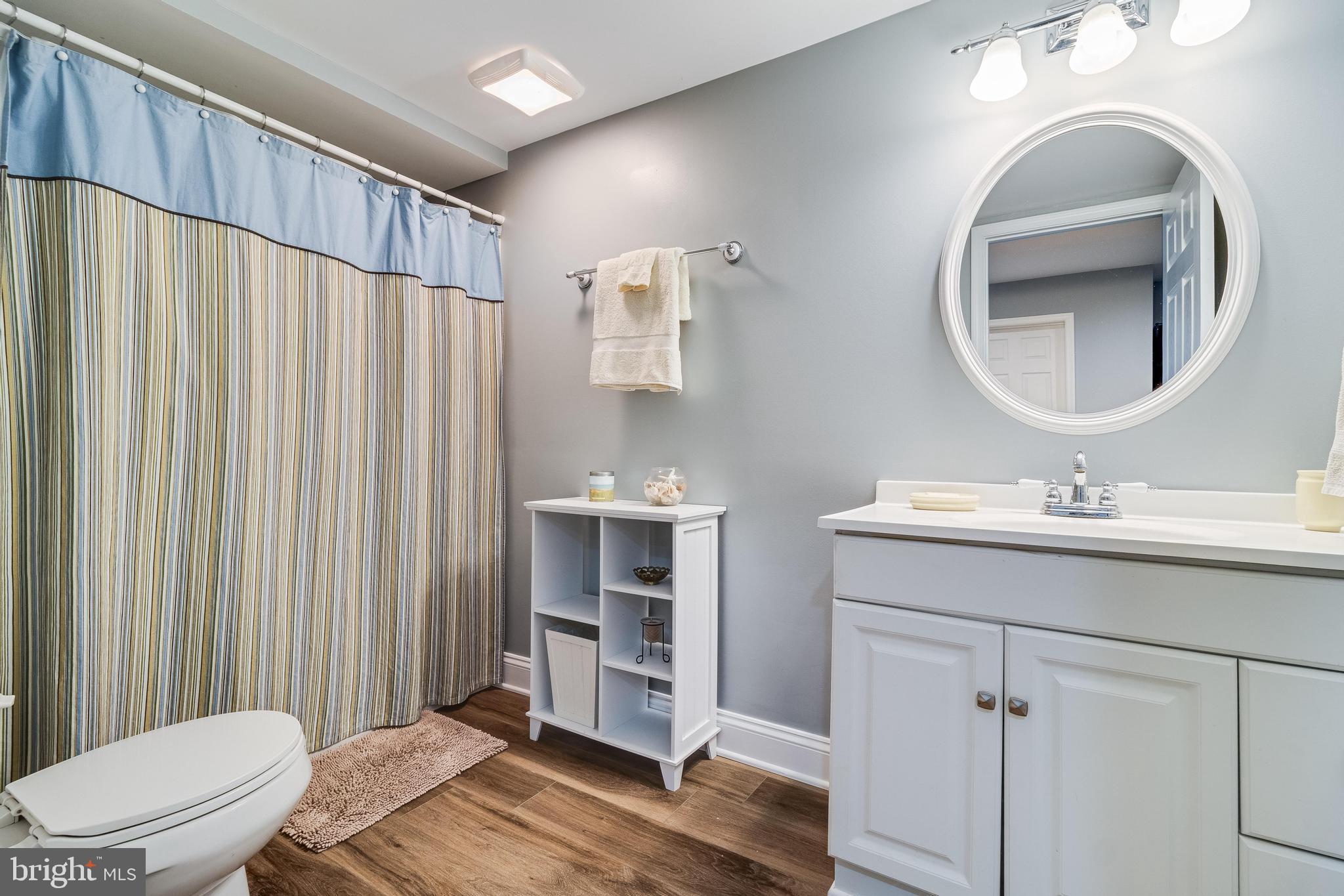 23274 Willow Creek Ln