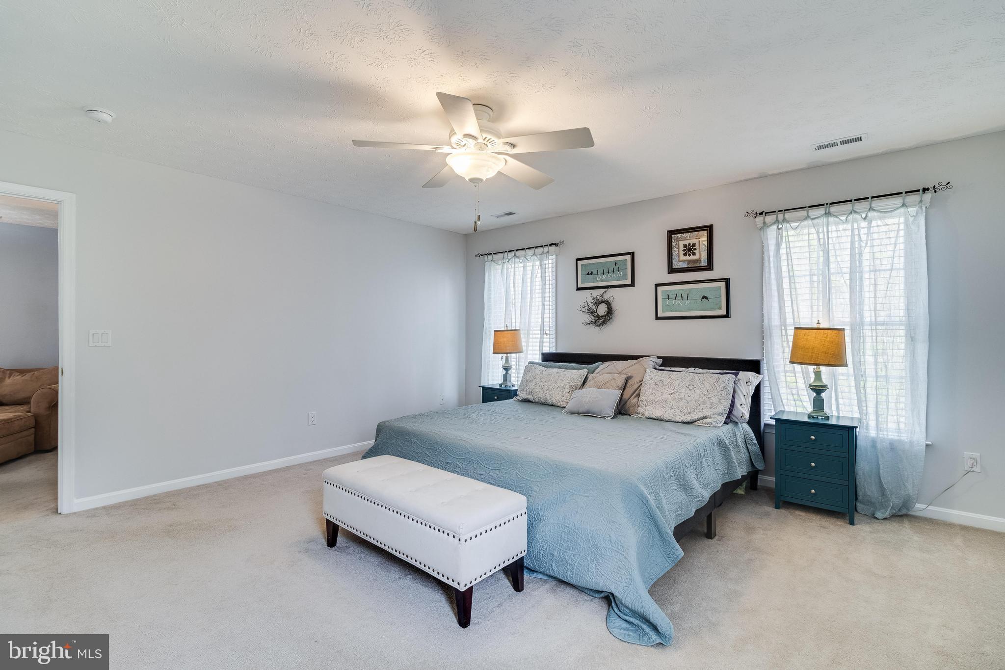 23274 Willow Creek Ln