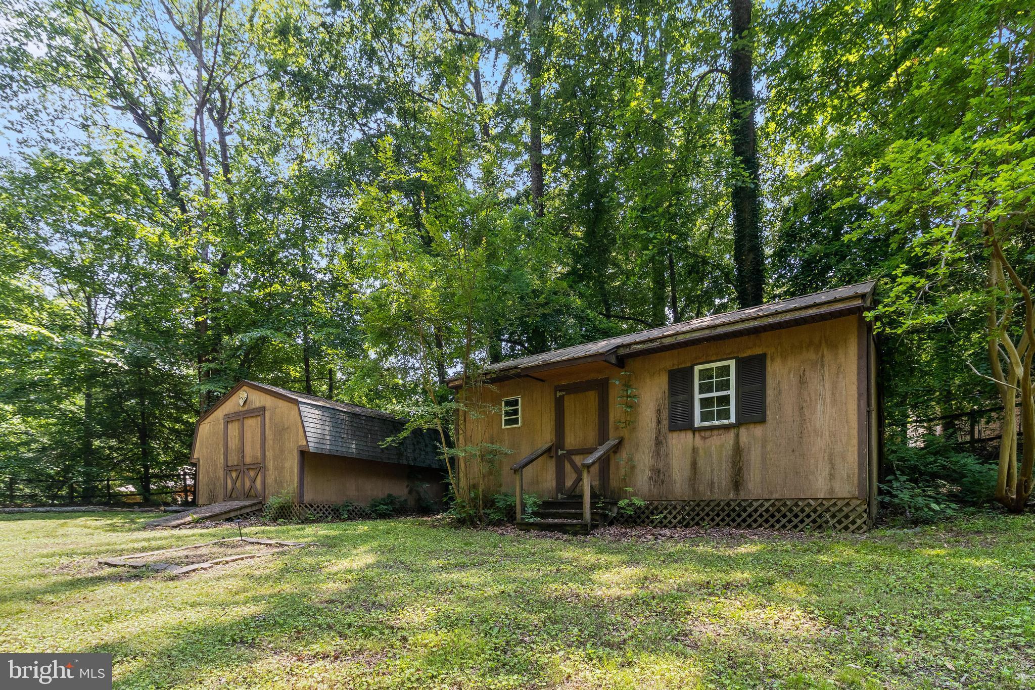 25150 GALLANT MAN DR