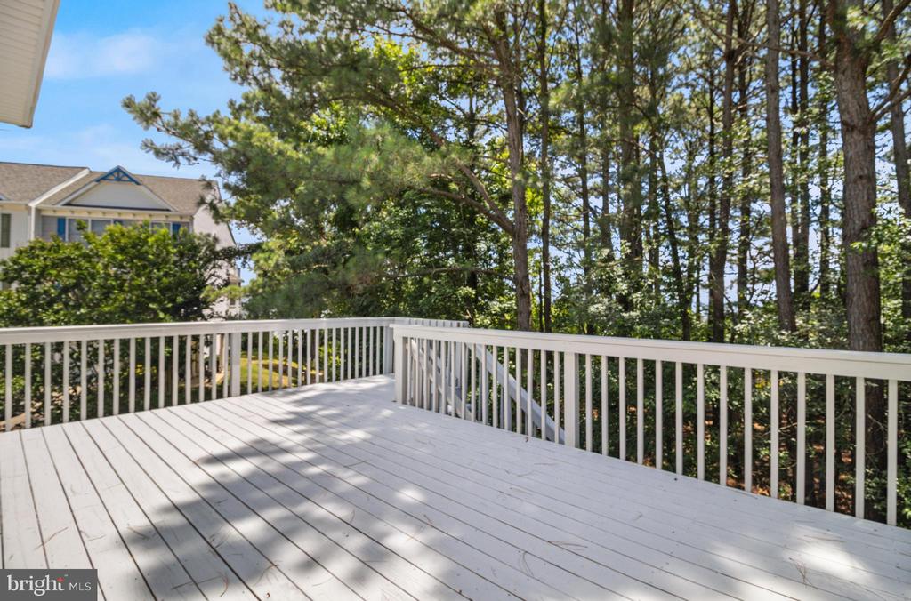 48399 Sunburst Dr