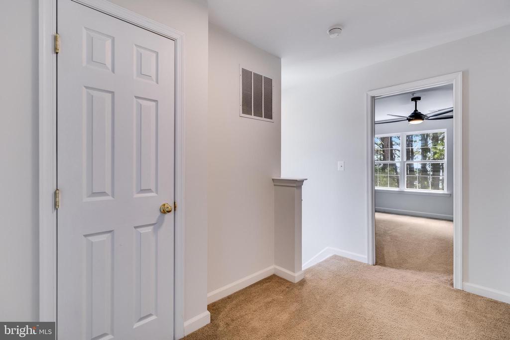 48399 Sunburst Dr