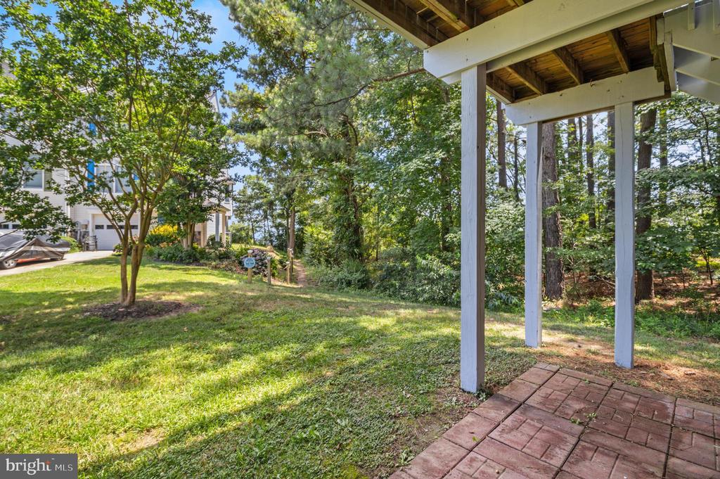 48399 Sunburst Dr