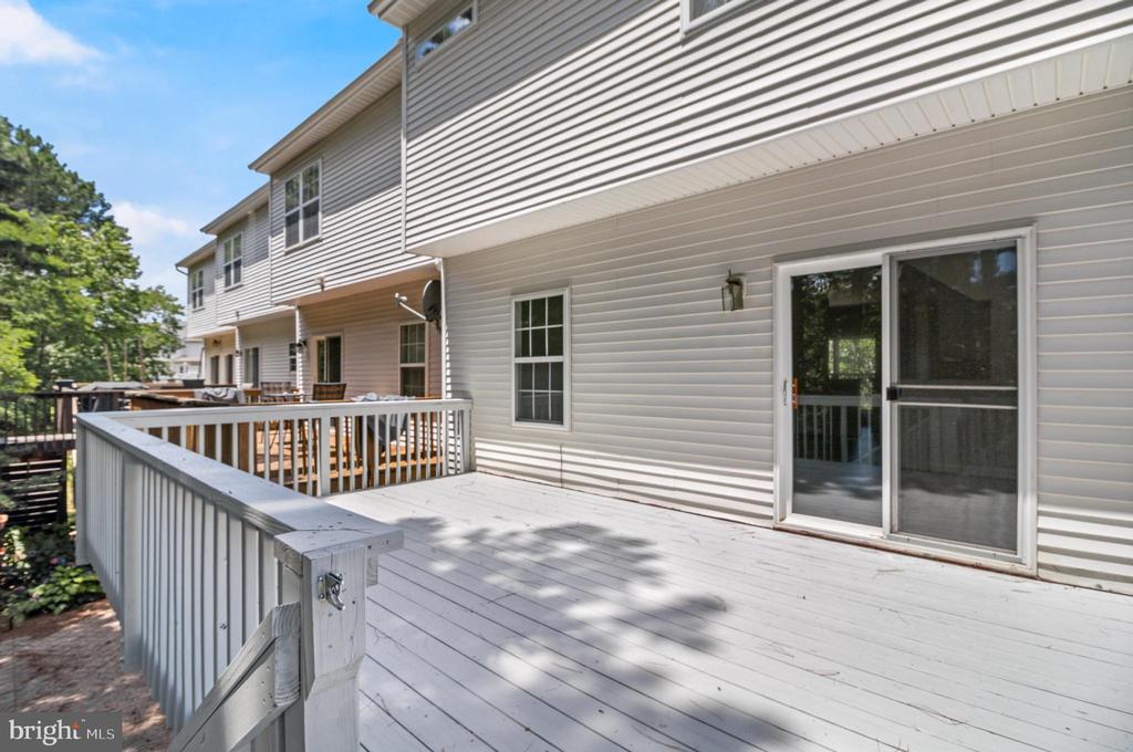 48399 Sunburst Dr