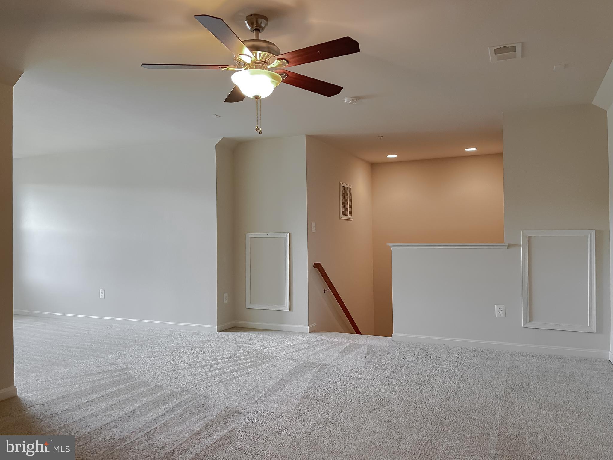 44017 SWIFT FOX DRIVE