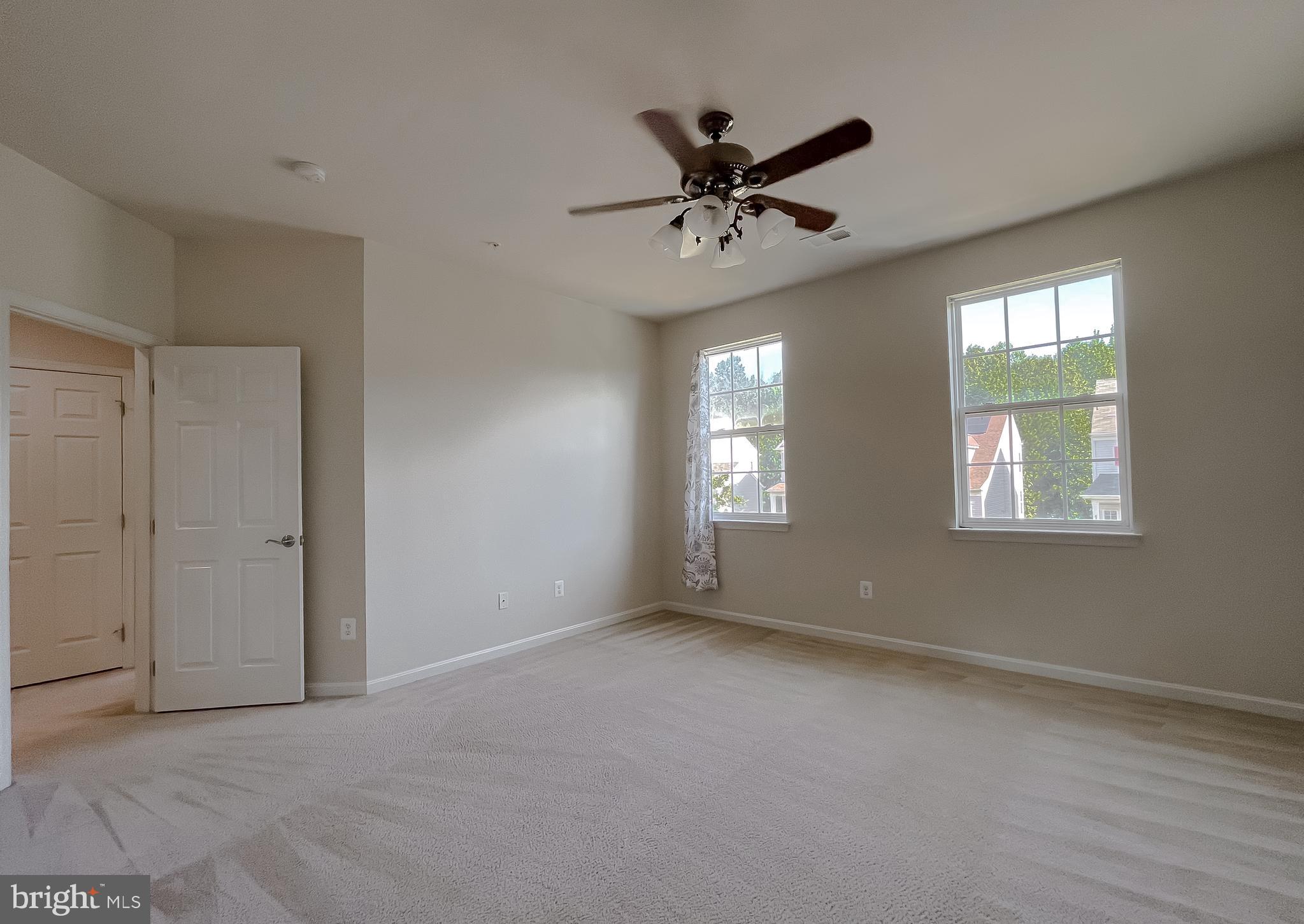 44017 SWIFT FOX DRIVE