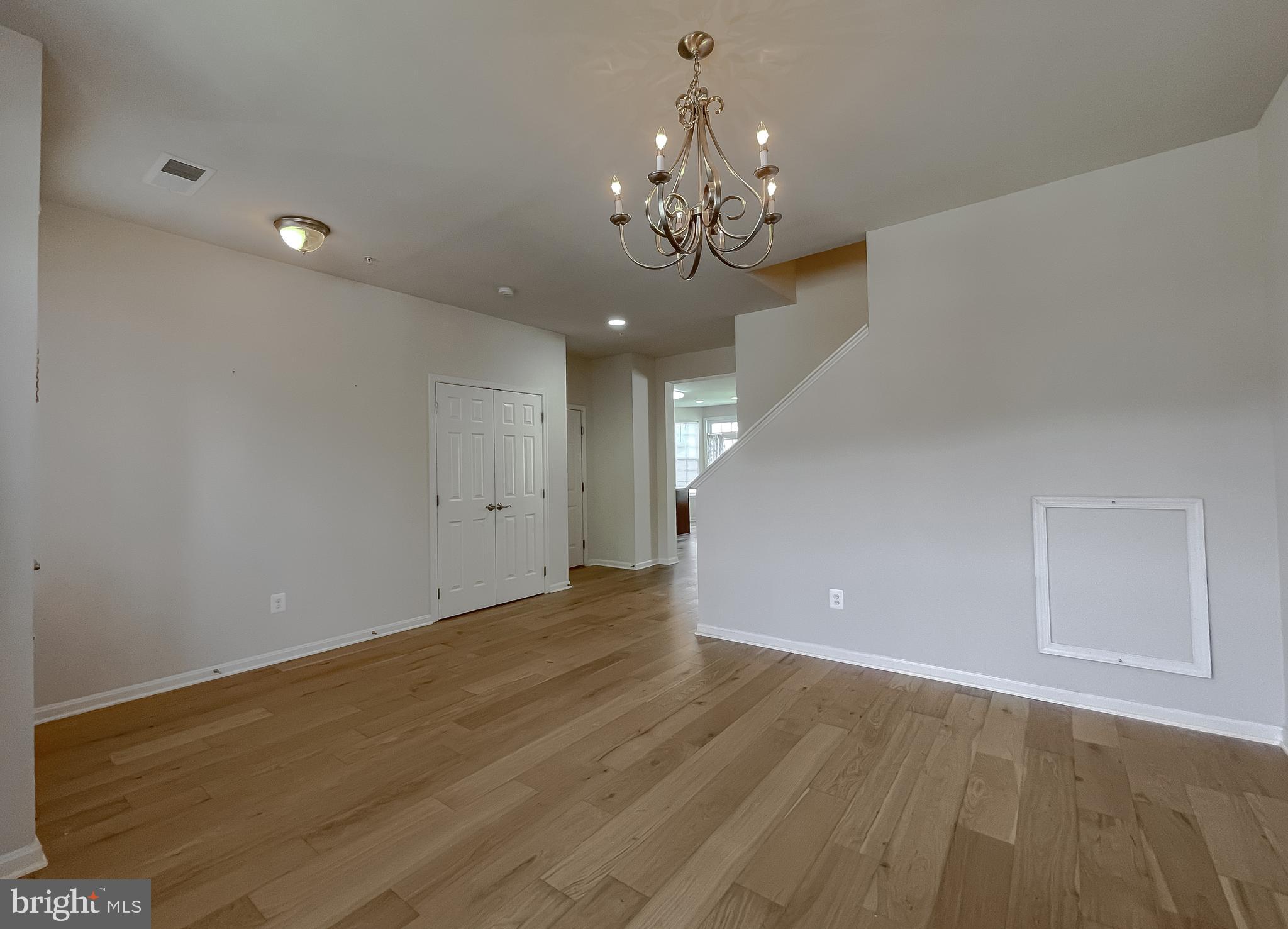 44017 SWIFT FOX DRIVE