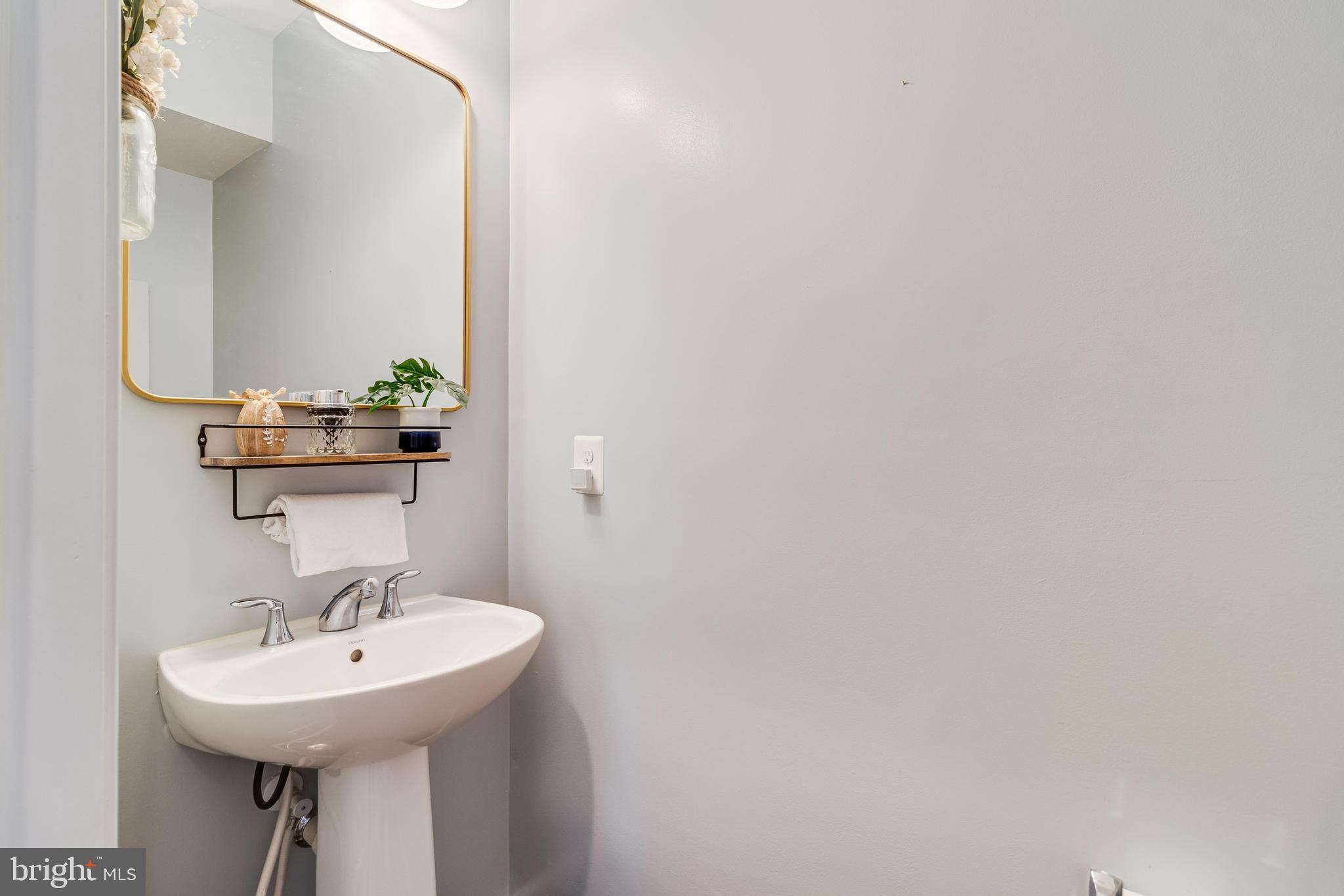 43689 GREAT LAUREL WAY