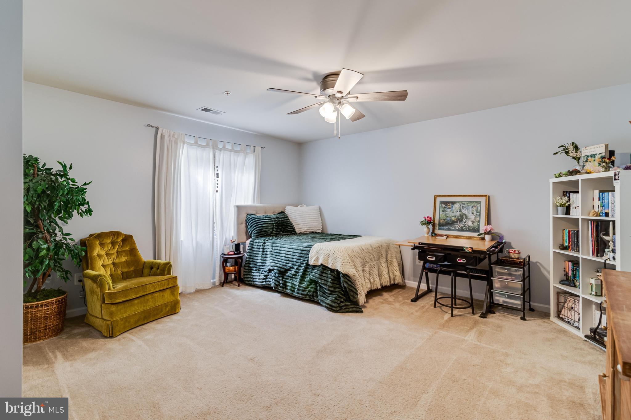 43689 GREAT LAUREL WAY