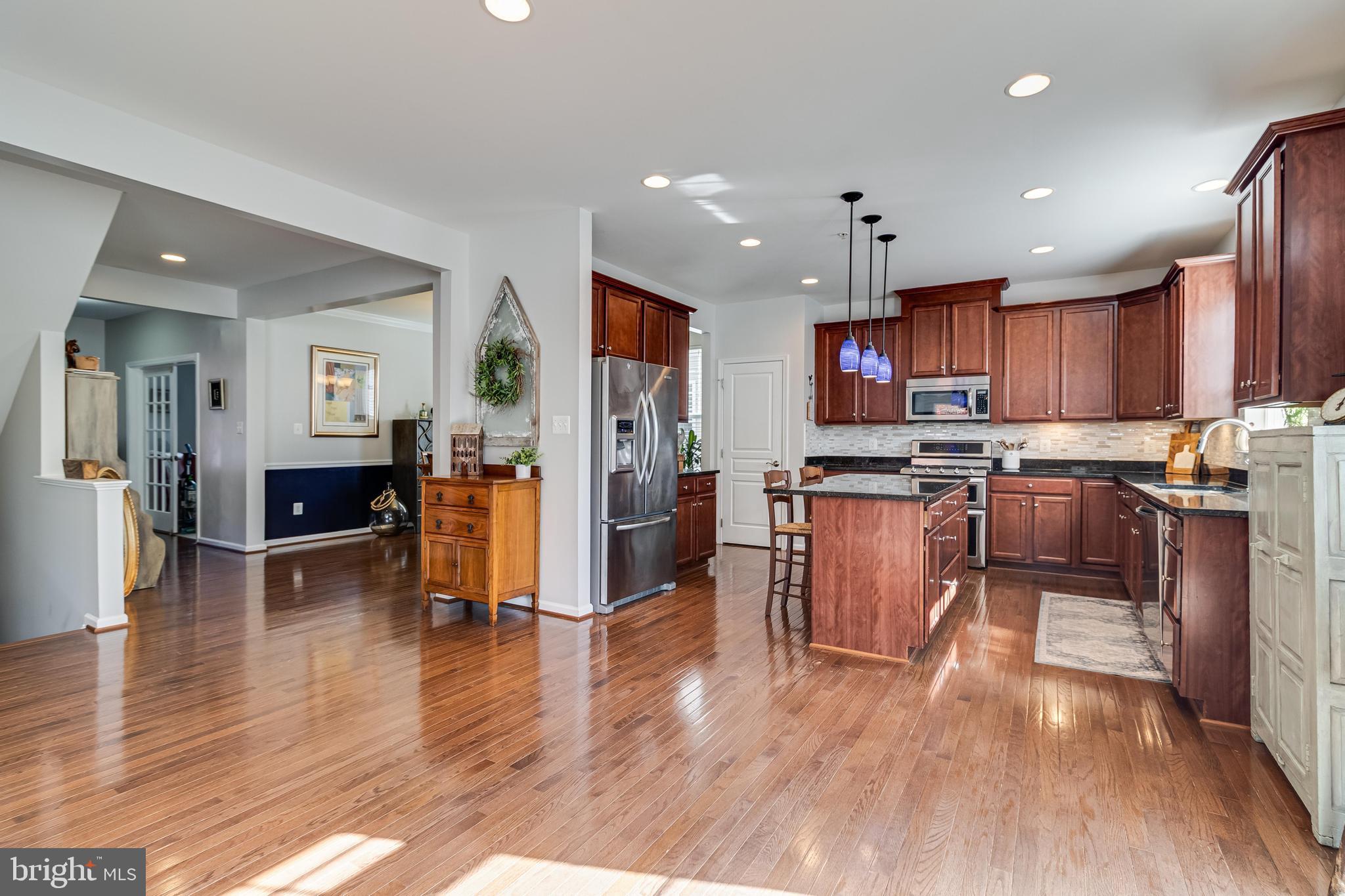 43689 GREAT LAUREL WAY