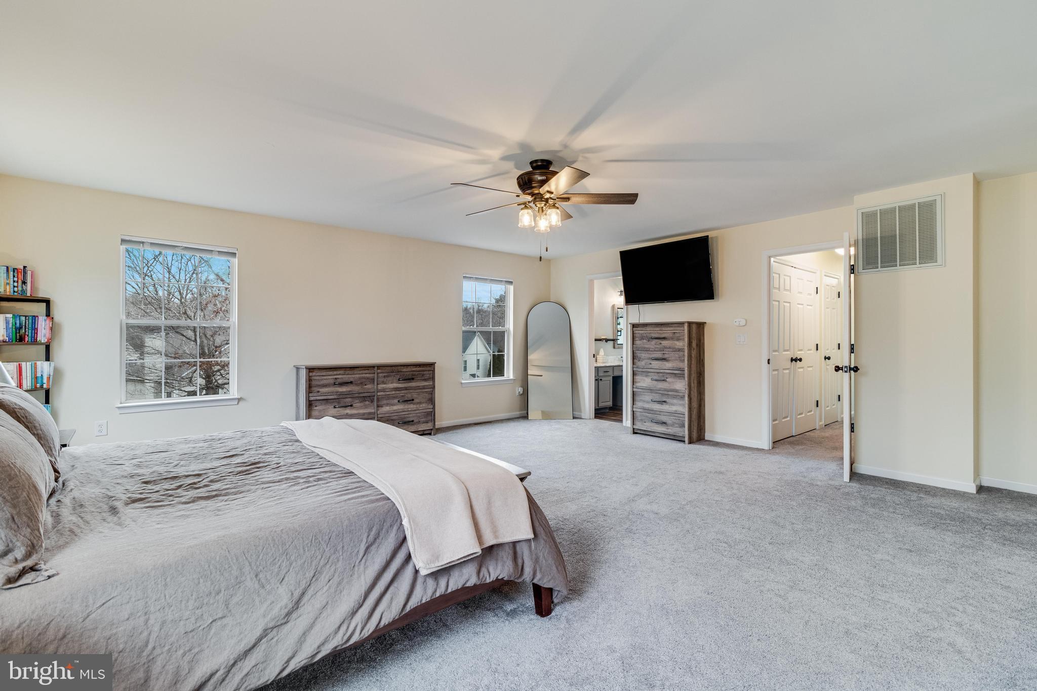 21027 HUNTING QUARTER DRIVE