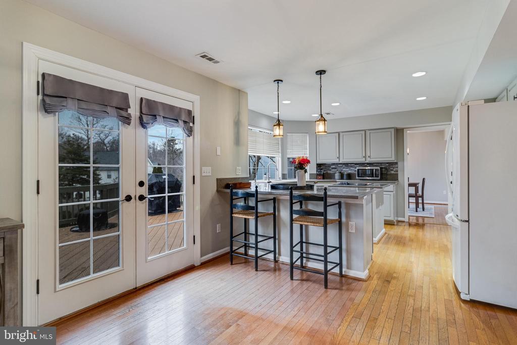 21027 HUNTING QUARTER DRIVE