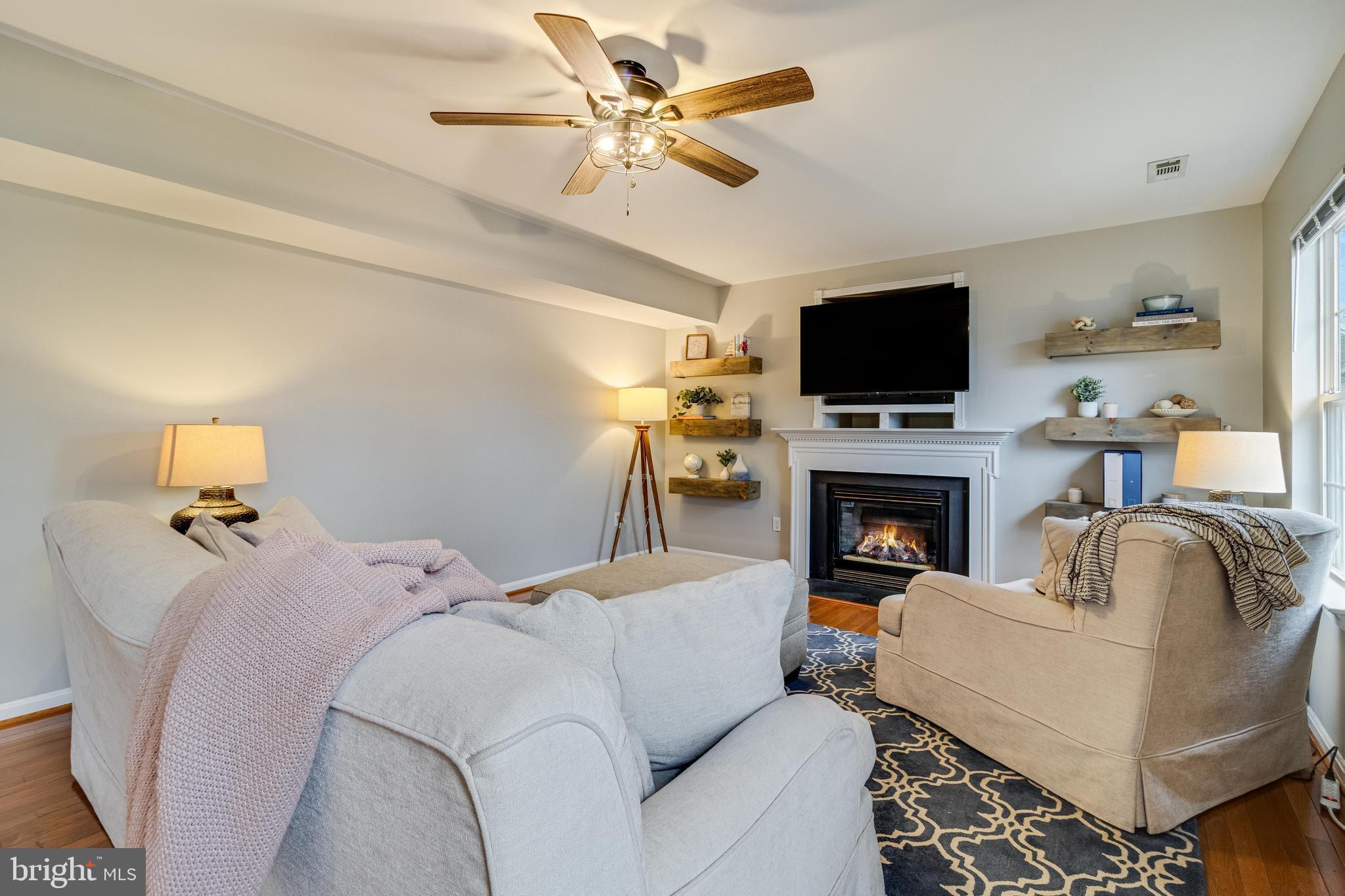 21027 HUNTING QUARTER DRIVE