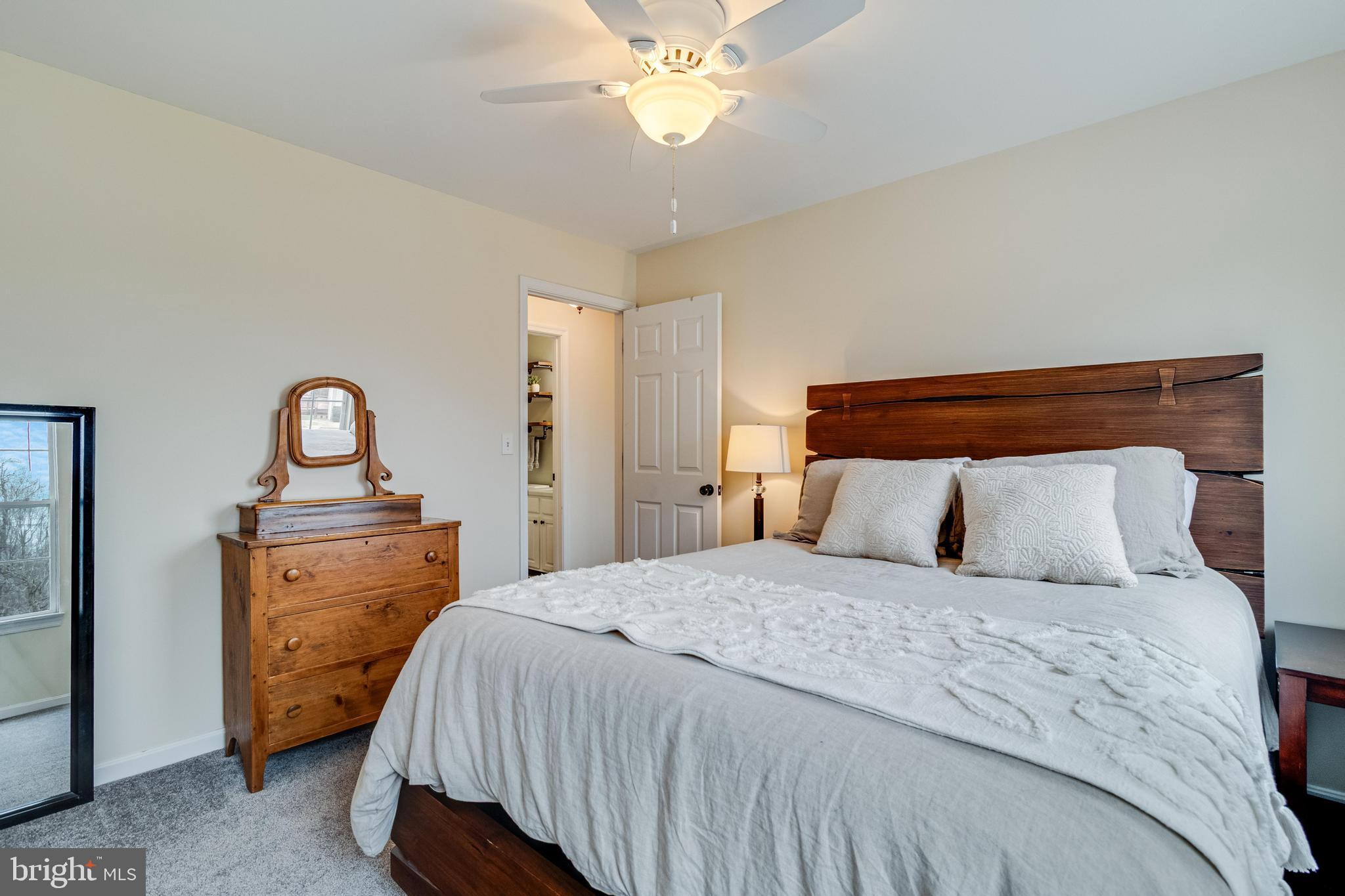 21027 HUNTING QUARTER DRIVE