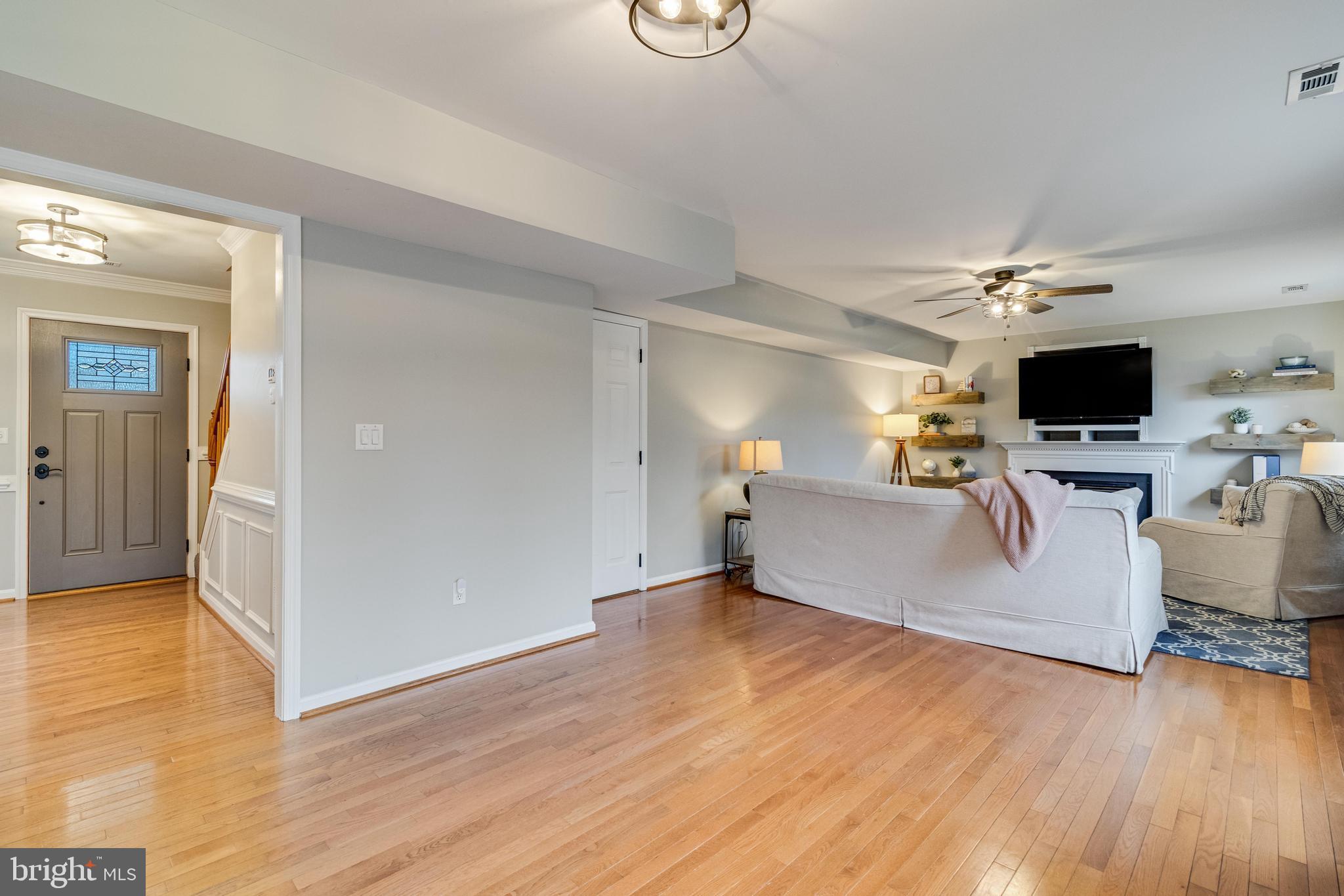 21027 HUNTING QUARTER DRIVE