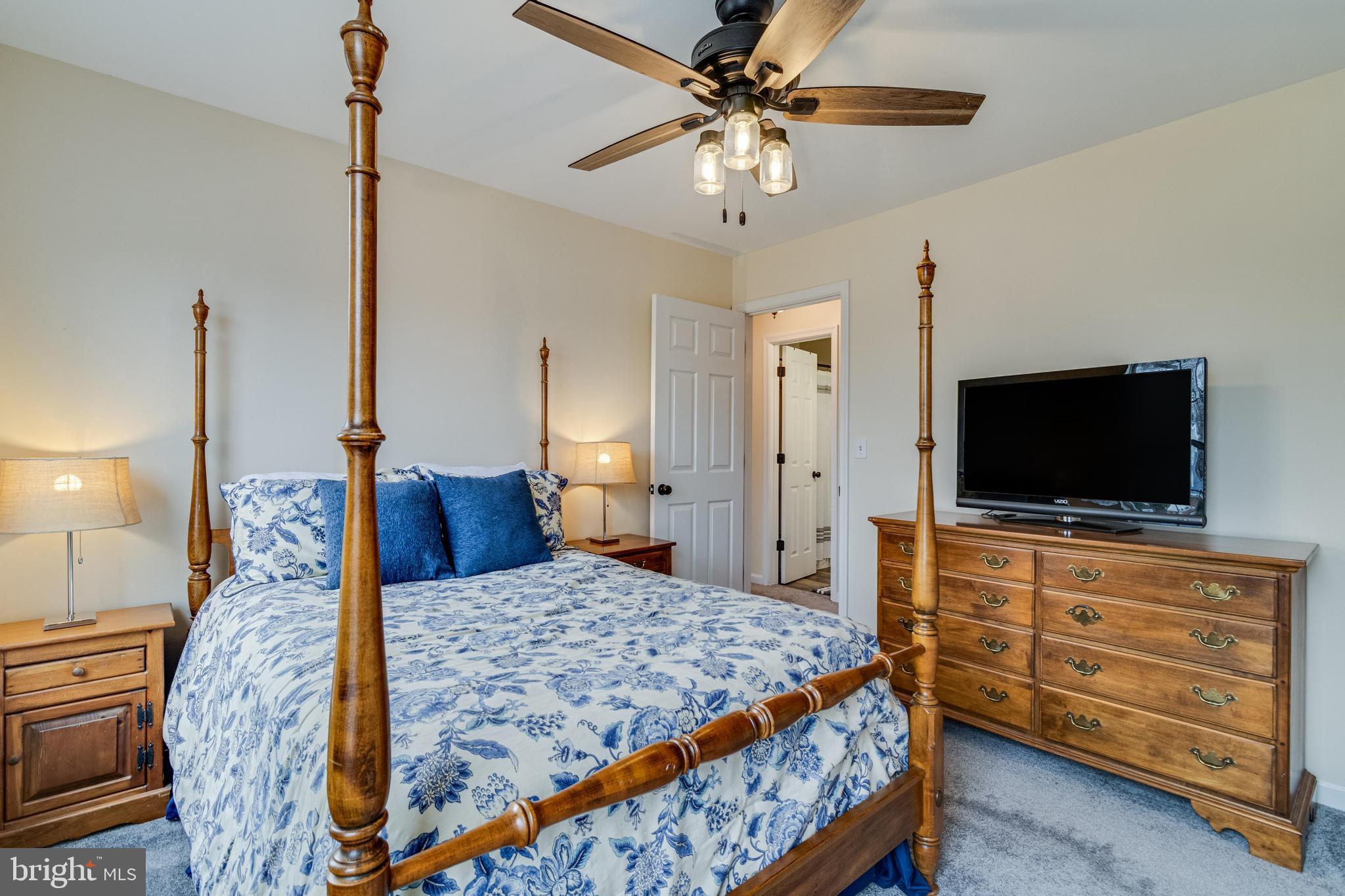 21027 HUNTING QUARTER DRIVE