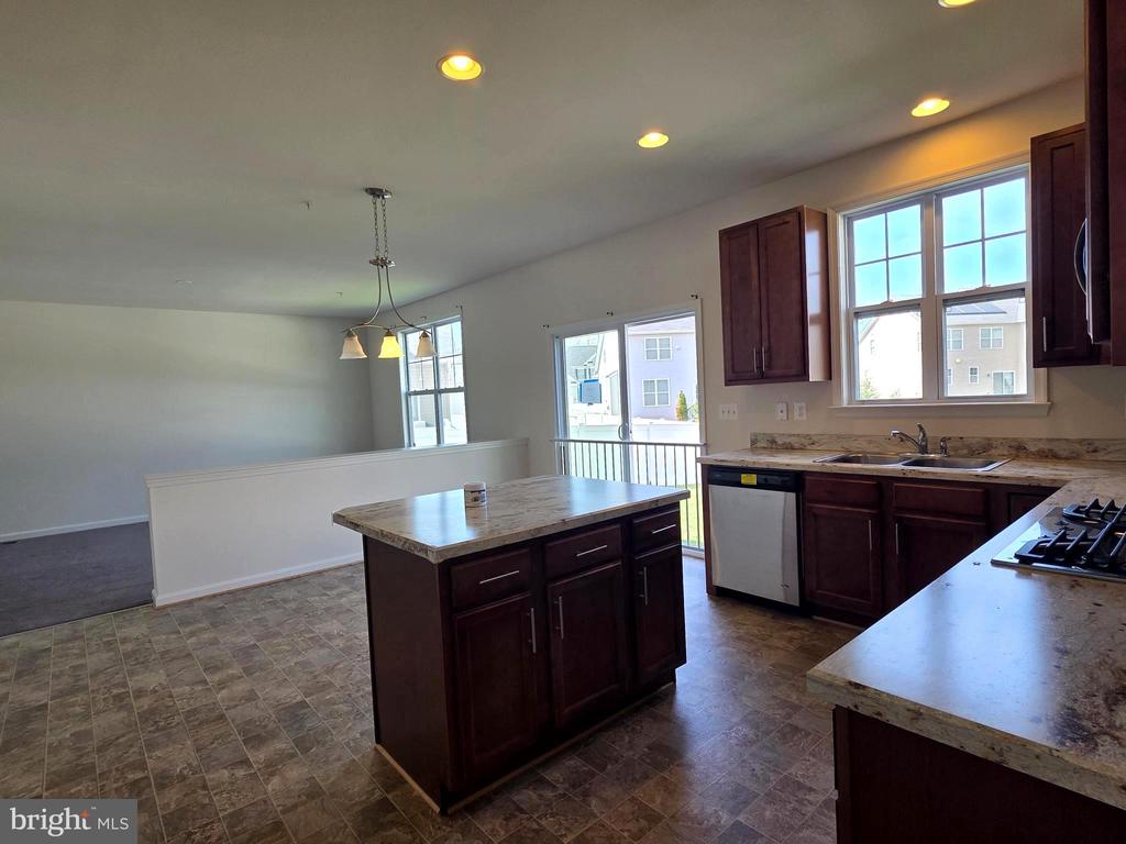 46774 MAGGIE MAE LANE