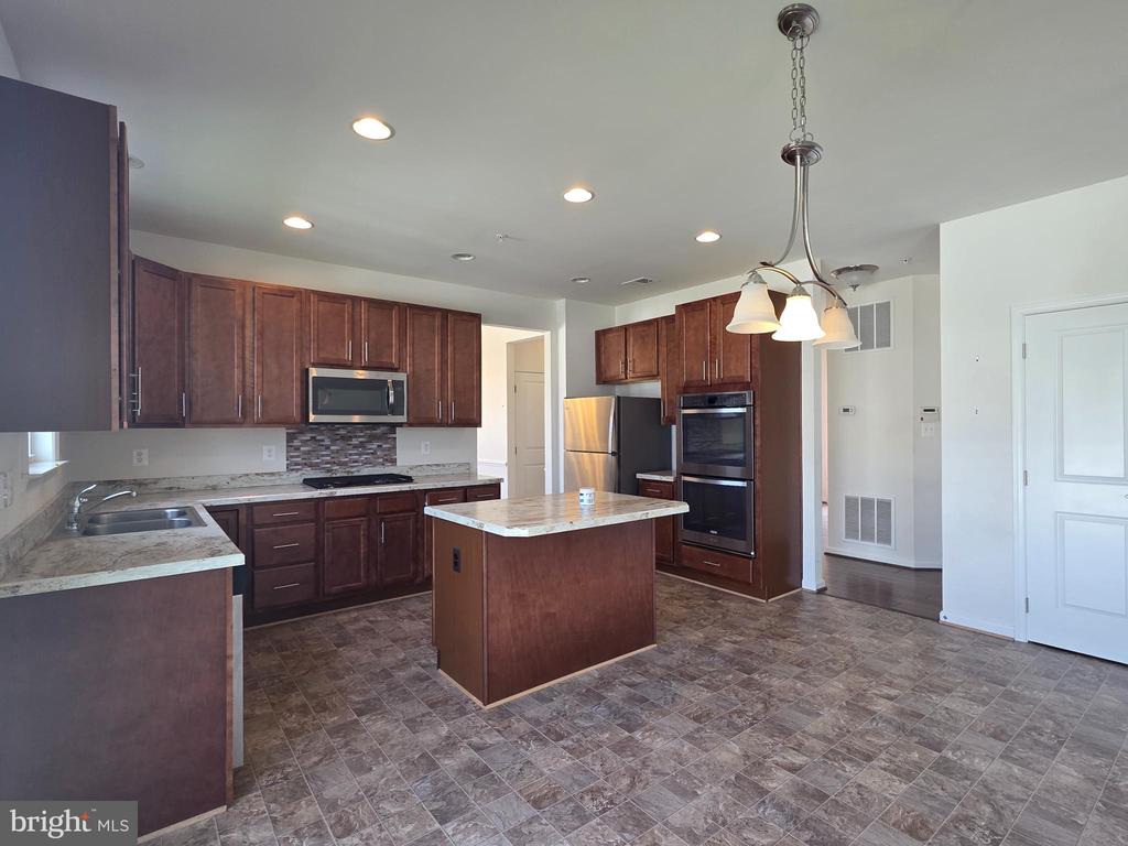 46774 MAGGIE MAE LANE