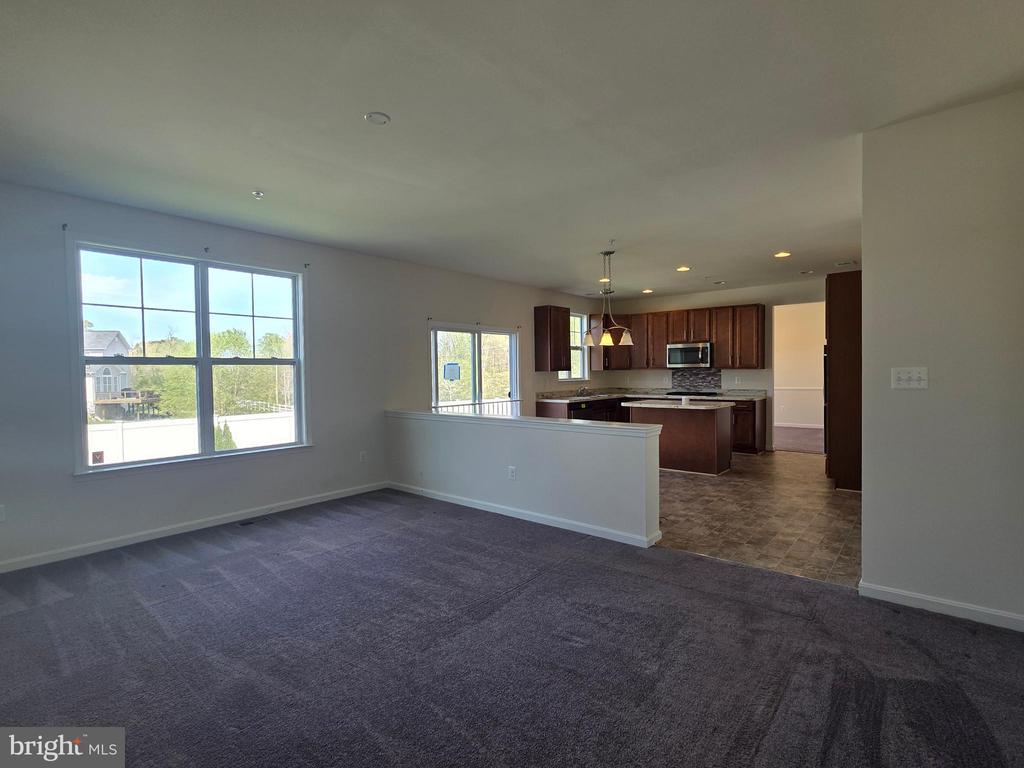 46774 MAGGIE MAE LANE