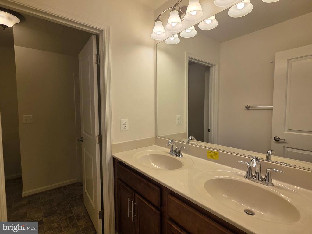 46774 MAGGIE MAE LANE