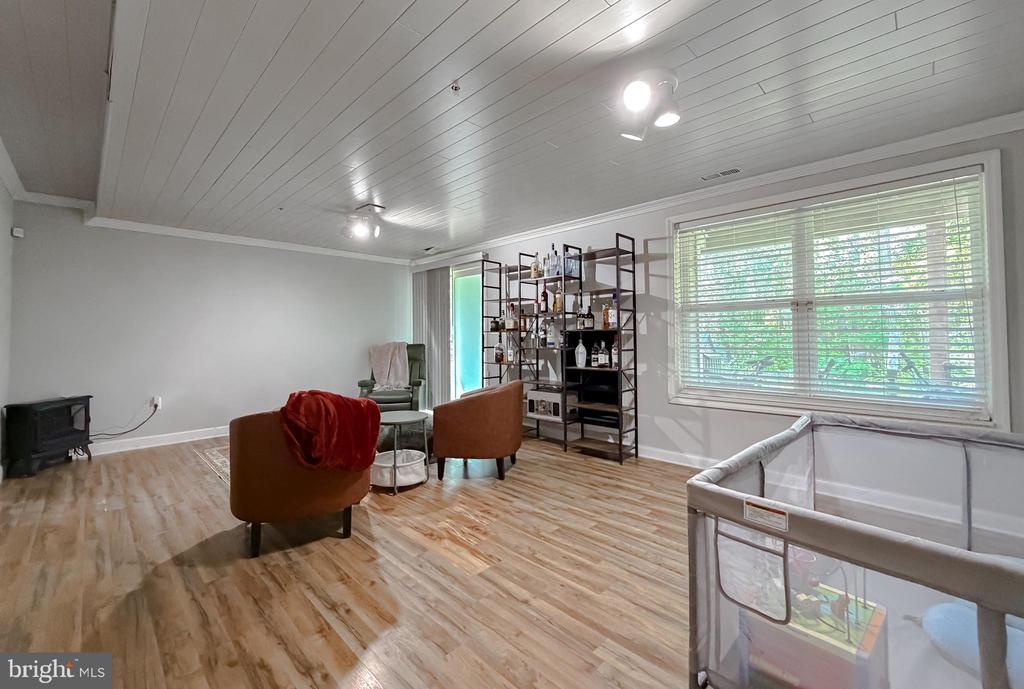 48367 SUNBURST DRIVE