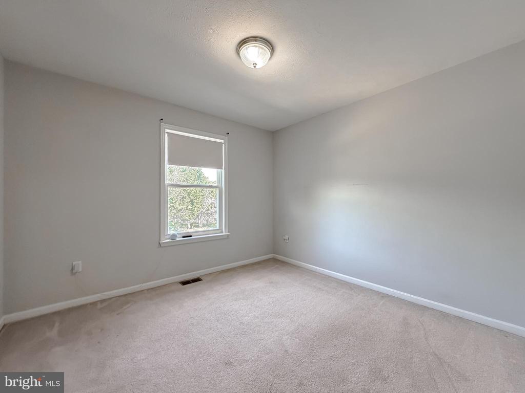 48367 SUNBURST DRIVE