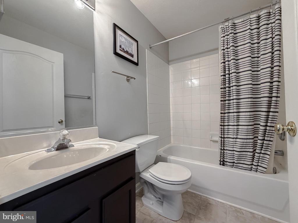 48367 SUNBURST DRIVE