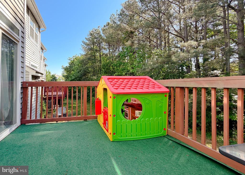 48367 SUNBURST DRIVE