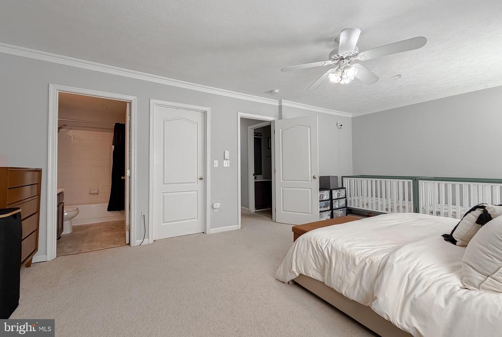 48367 SUNBURST DRIVE