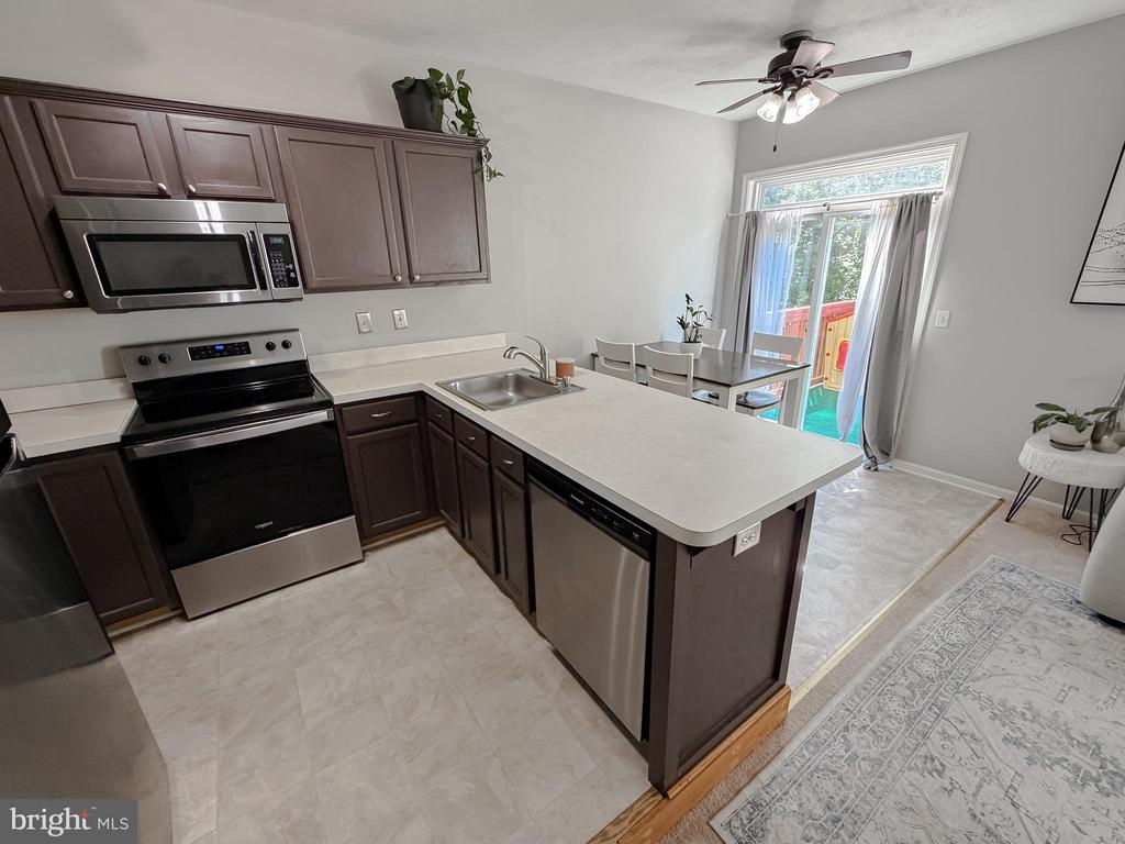 48367 SUNBURST DRIVE