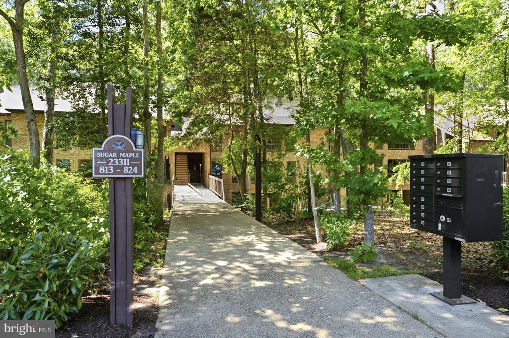 23311 SUGAR MAPLE COURT Unit: 9B