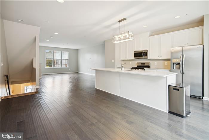 23123 AZALEA LANE
