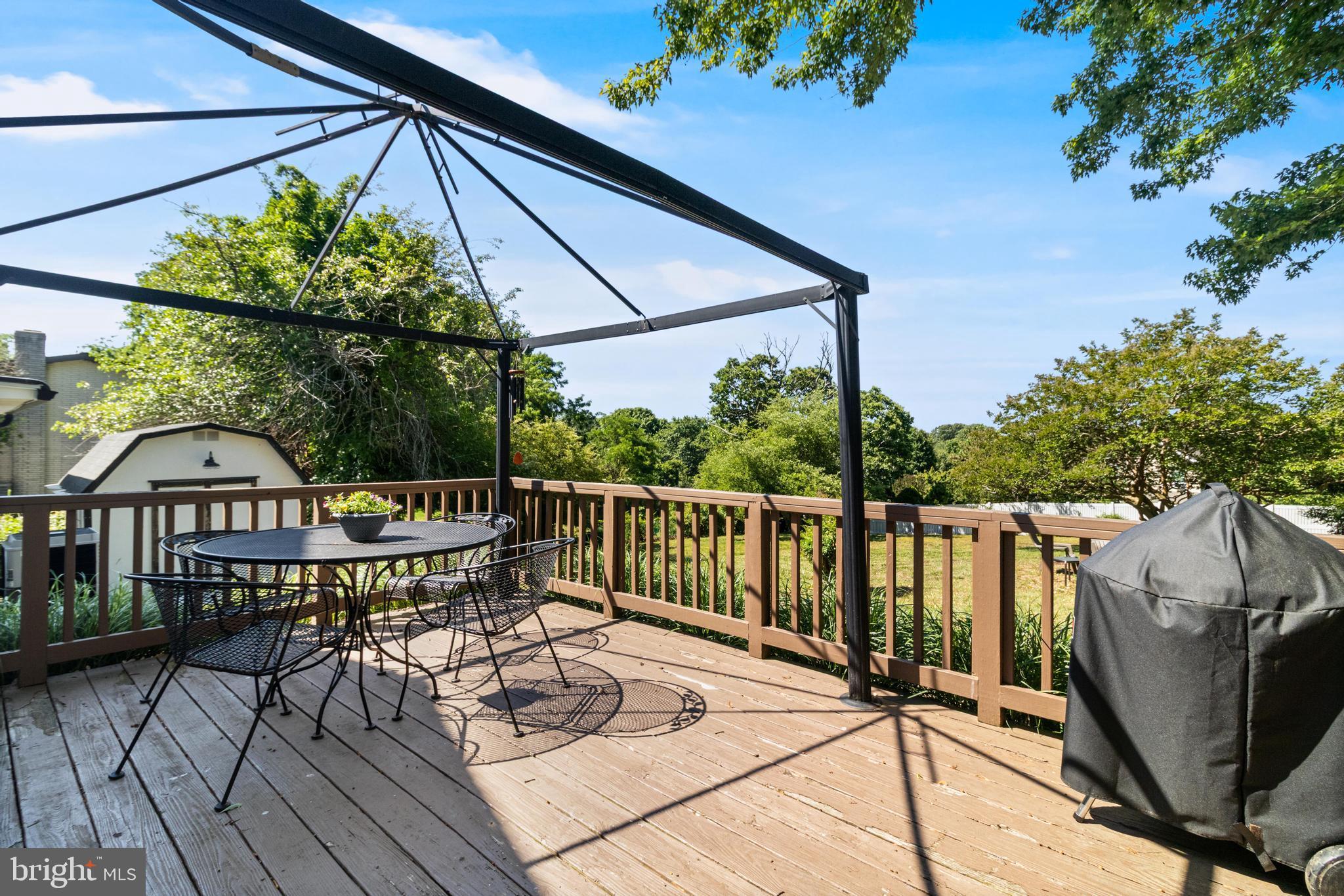 21807 POTOMAC VIEW DRIVE