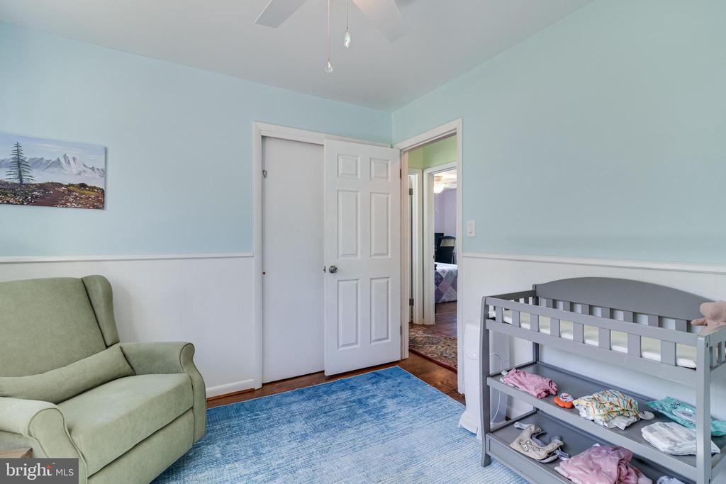 21807 POTOMAC VIEW DRIVE