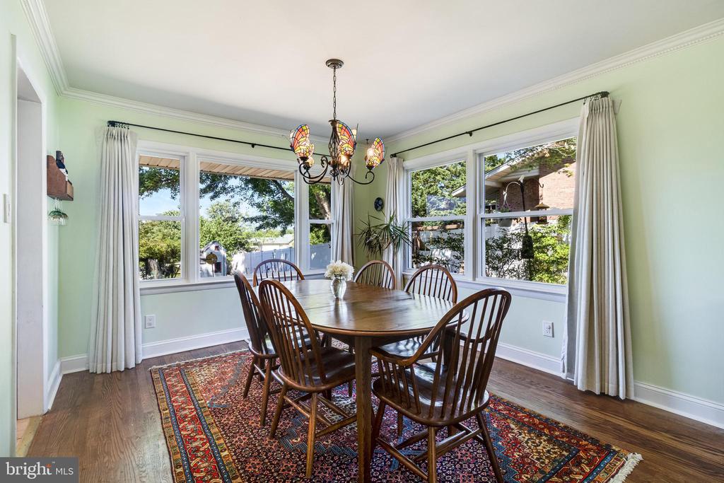21807 POTOMAC VIEW DRIVE