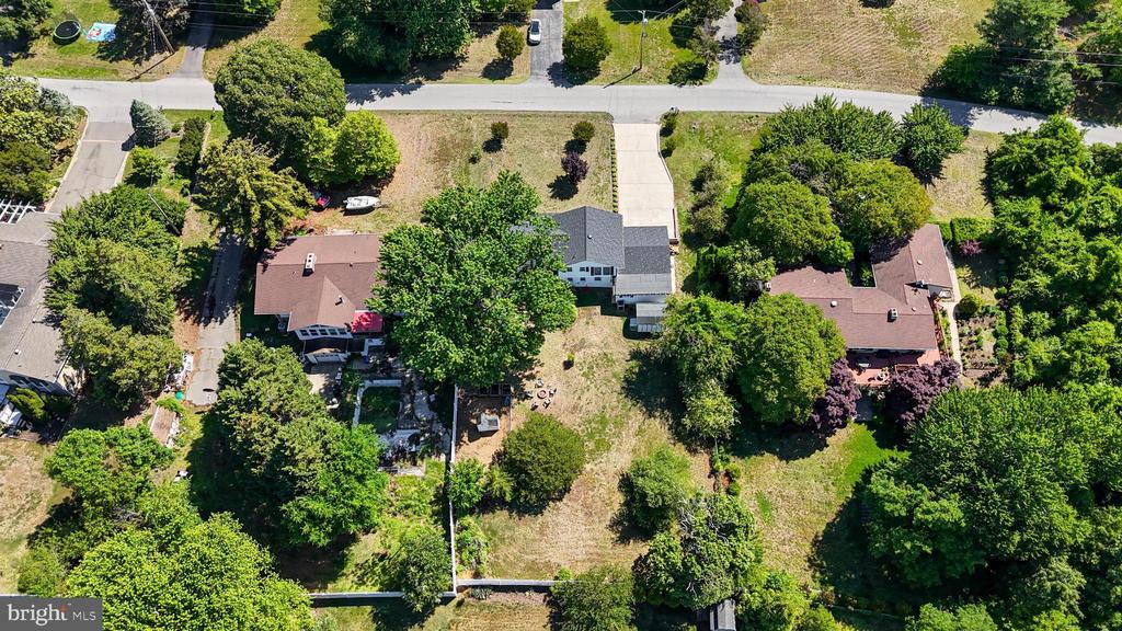 21807 POTOMAC VIEW DRIVE