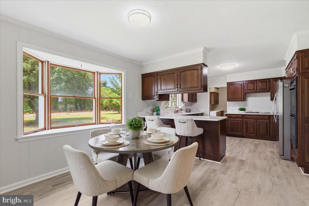 17041 CIRCLE LANE