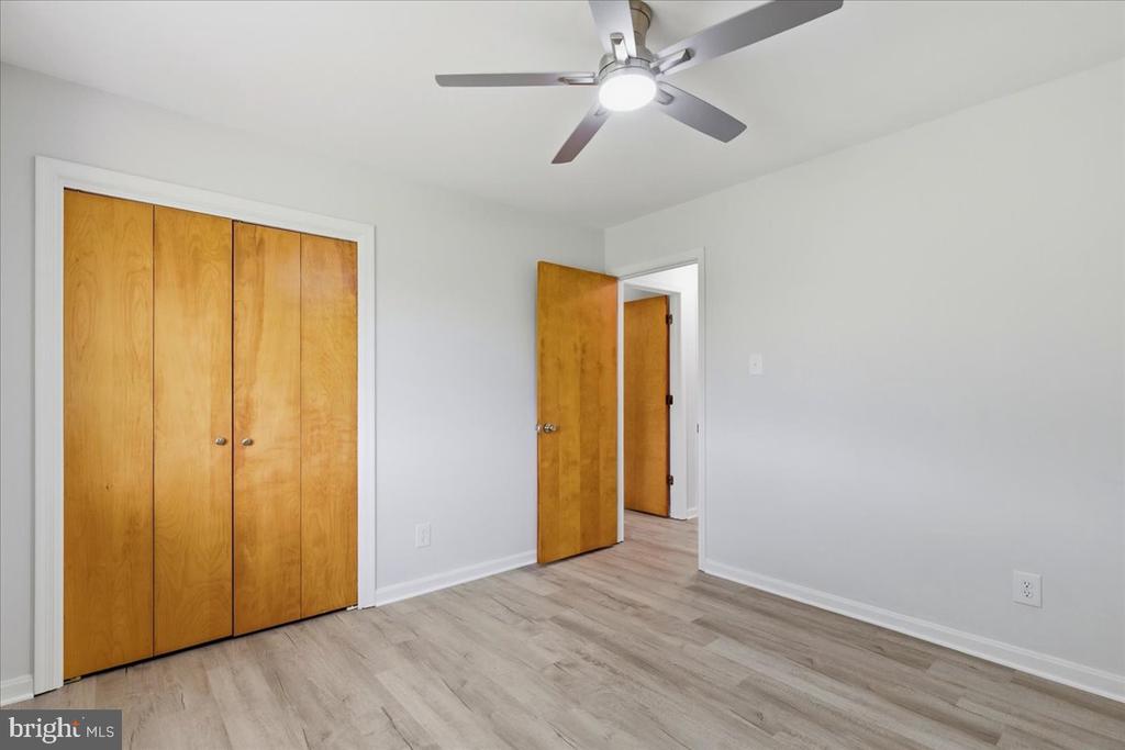 17041 CIRCLE LANE