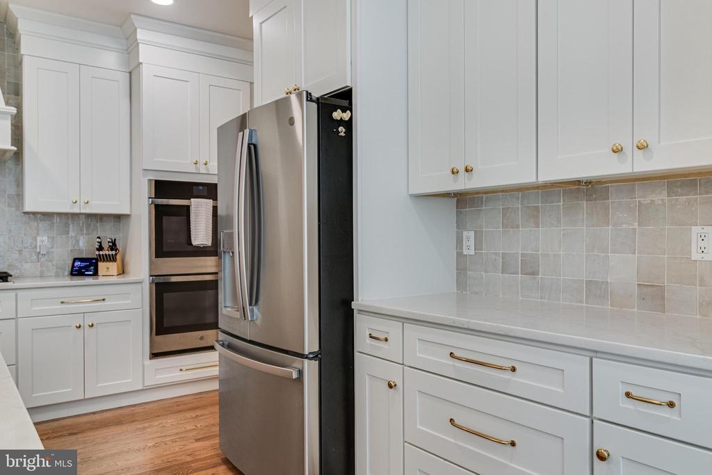 46461 PORTO BELLO COURT