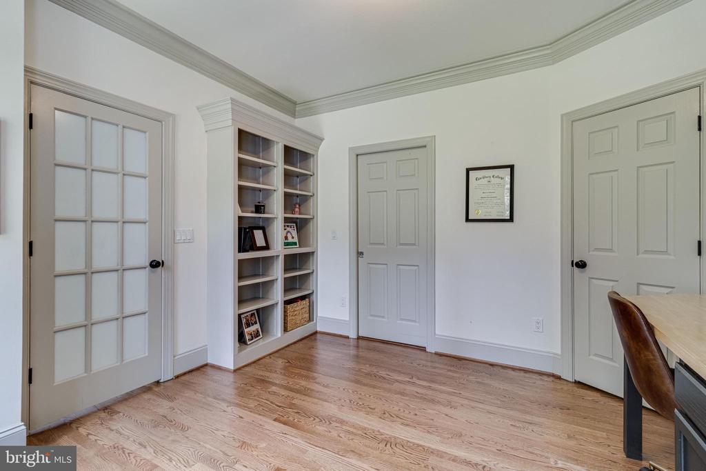 46461 PORTO BELLO COURT