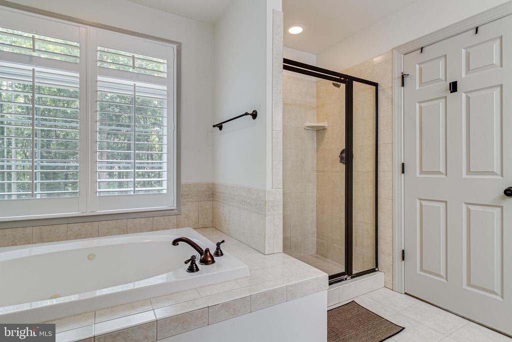 46461 PORTO BELLO COURT