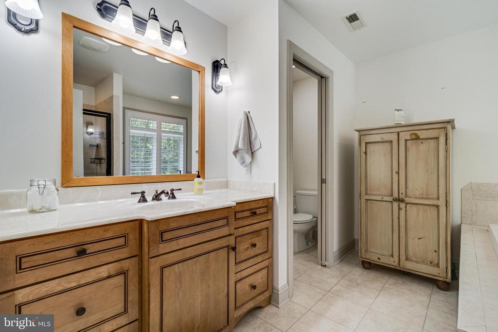 46461 PORTO BELLO COURT