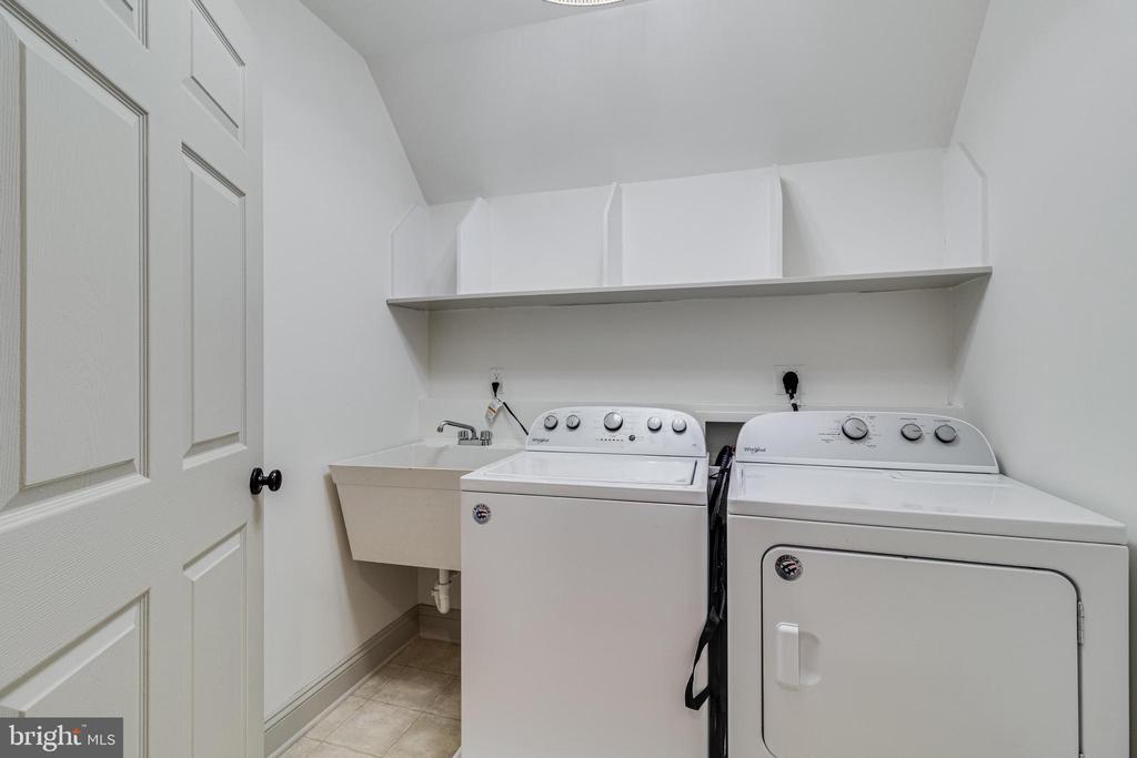 46461 PORTO BELLO COURT